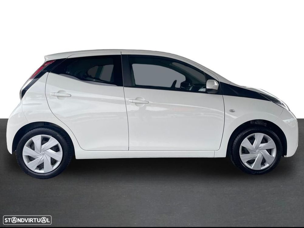 Toyota Aygo 1.0 X-Play+AC+X-Touch - 18