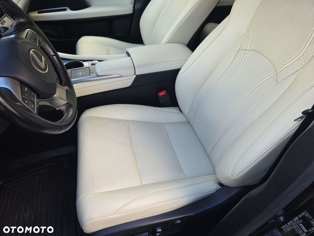 Lexus RX 450h F-Impression - 12