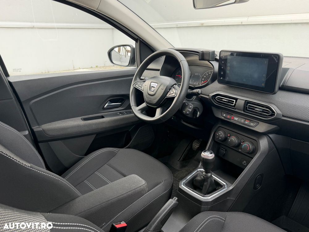 Dacia Logan TCe 90 MT6 Comfort - 23