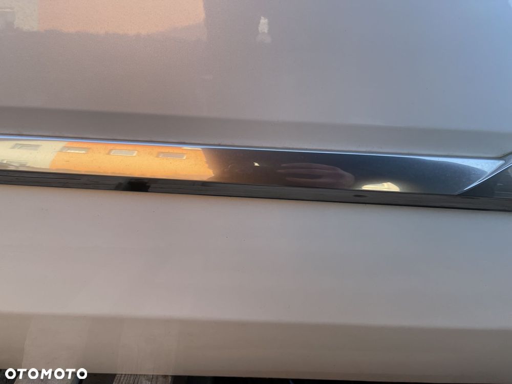 O3 CADILLAC ESCALADE IV 2014 - DRZWI PRZEDNIE PRAWE PRZÓD 23378543 - 8