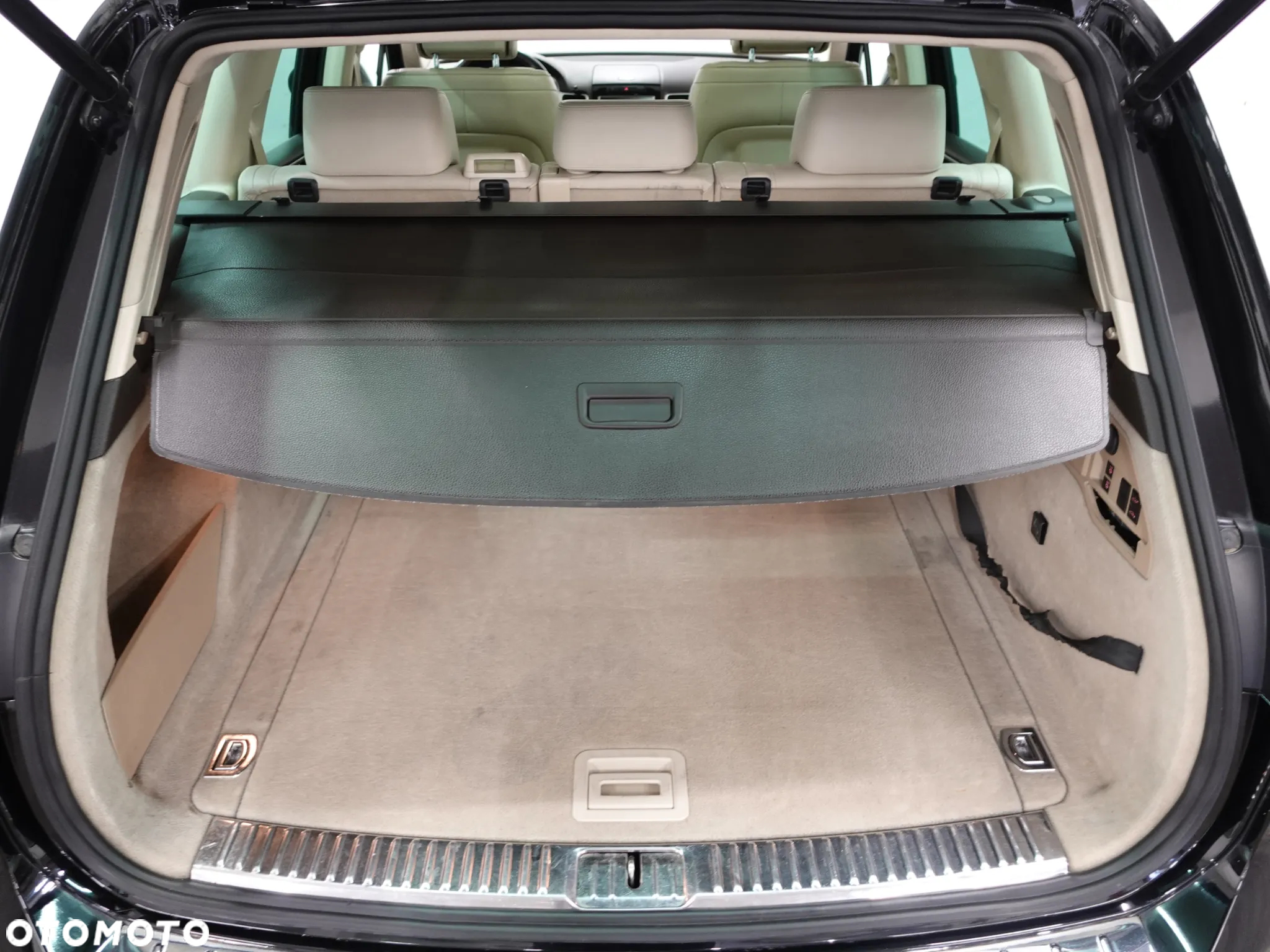 Volkswagen Touareg 4.2 V8 TDI DPF Automatik Exclusive - 23