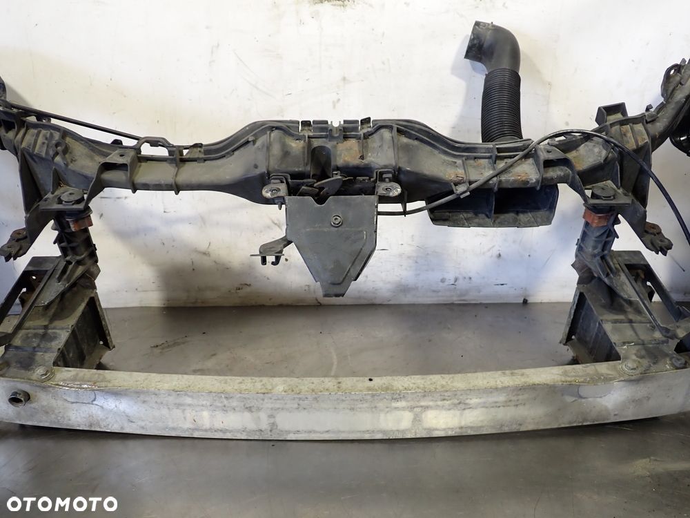 PAS PRZEDNI OKULAR MERCEDES W169 A200 - 2
