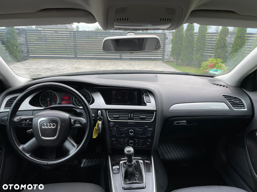 Audi A4 Limousine 2.0 TFSI quattro Ambiente - 34
