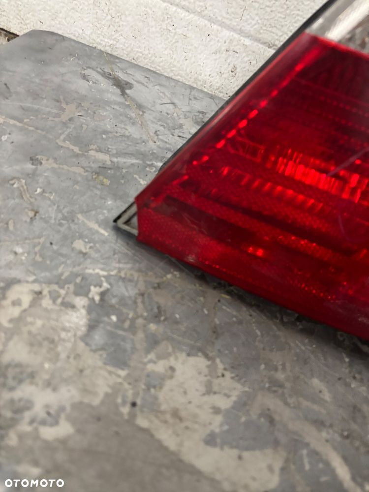 BMW E46 KABRIO LAMPA PRAWY TYL TYLNA - 2