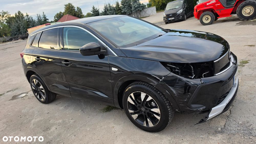 Opel Grandland 1.5 D Automatik Business Elegance - 29