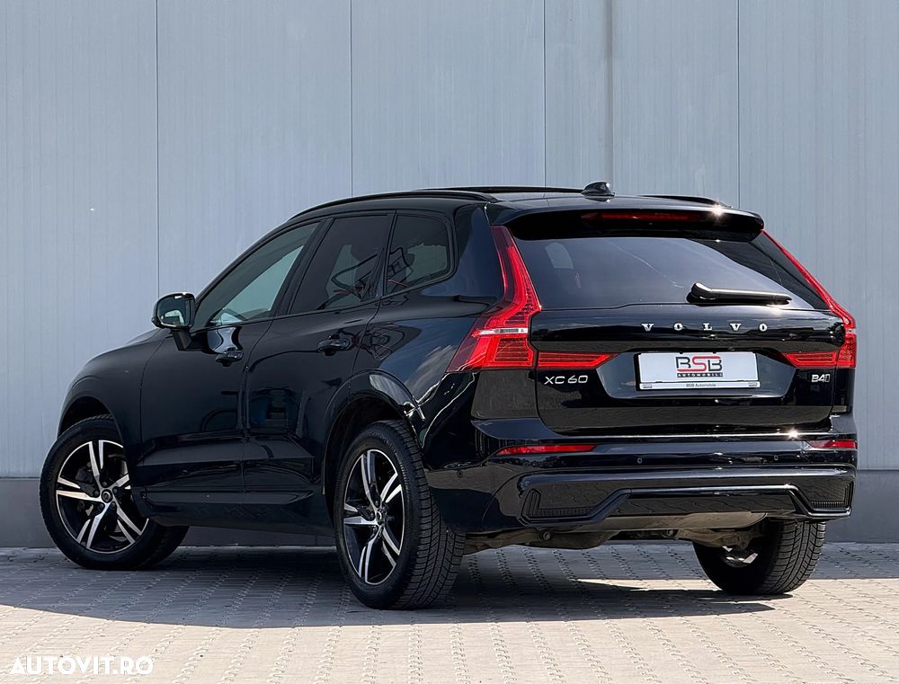 Volvo XC 60 B4 D AWD Ultimate Dark - 7