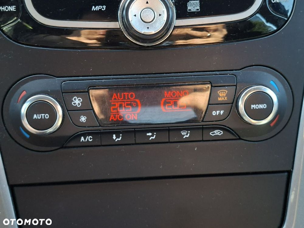 Ford Mondeo - 20