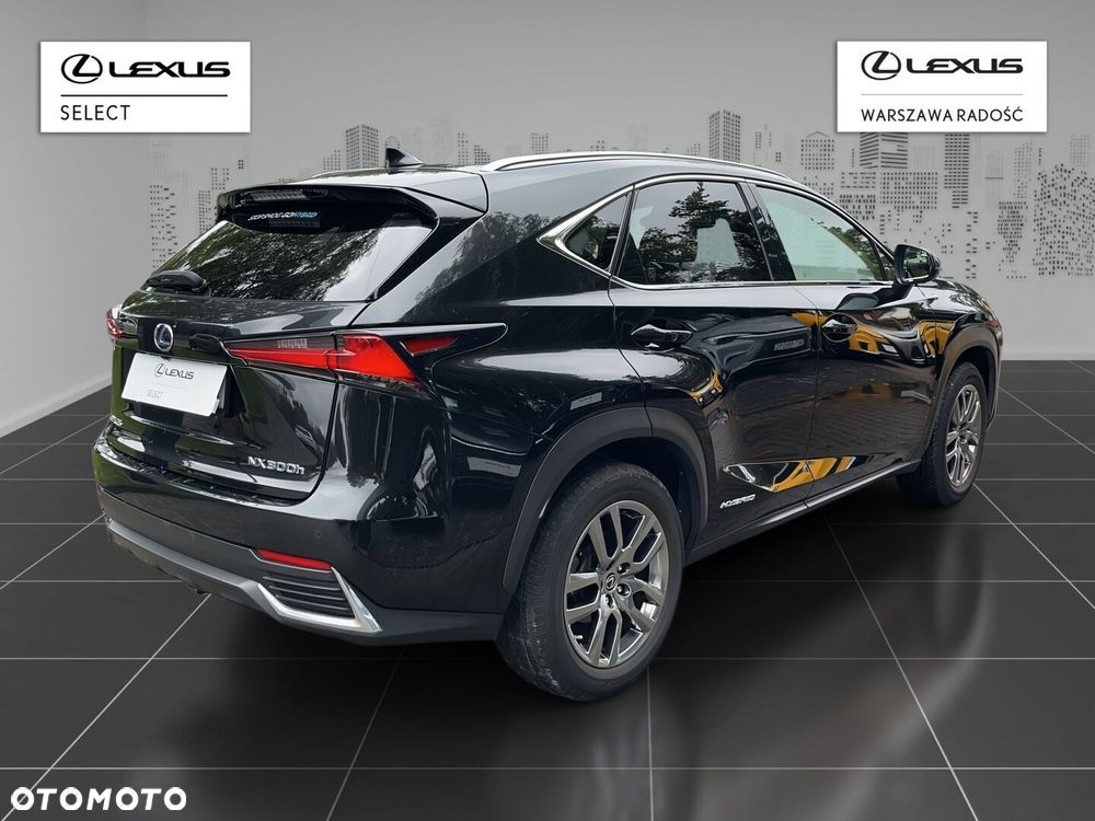 Lexus NX 300h Comfort AWD - 3