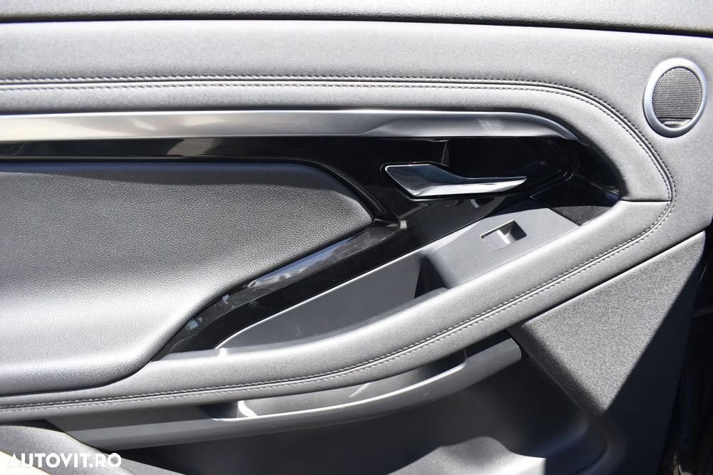 Land Rover Range Rover Evoque - 33