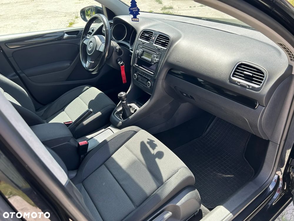 Volkswagen Golf 1.6 Comfortline - 10