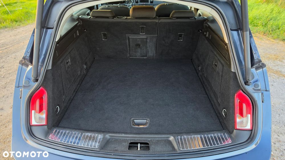 Opel Insignia 2.0 CDTI - 17