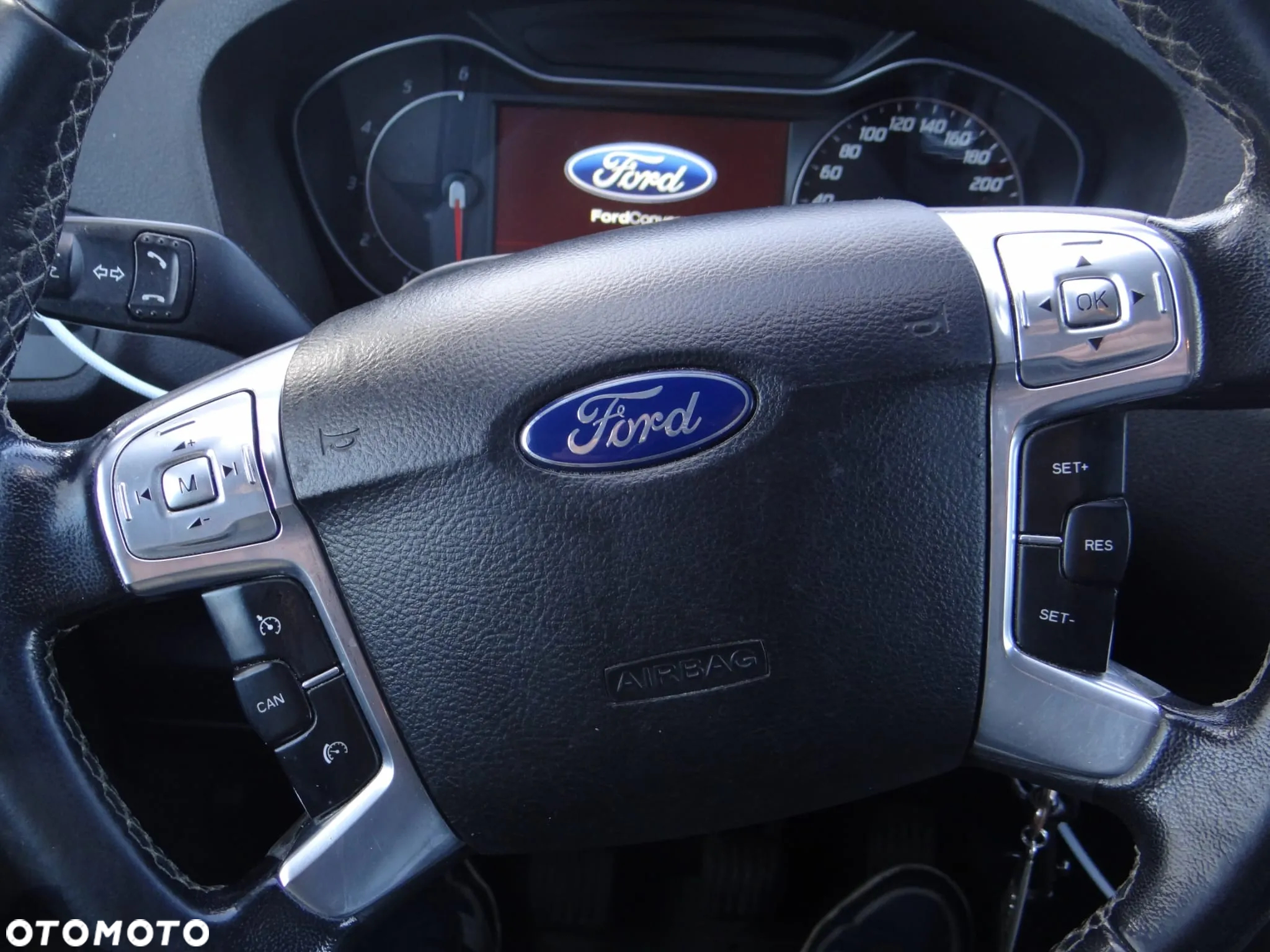 Ford S-Max - 15