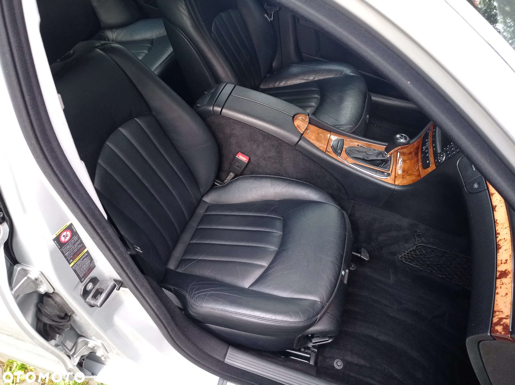 Mercedes-Benz Klasa E 320 CDI Elegance - 24
