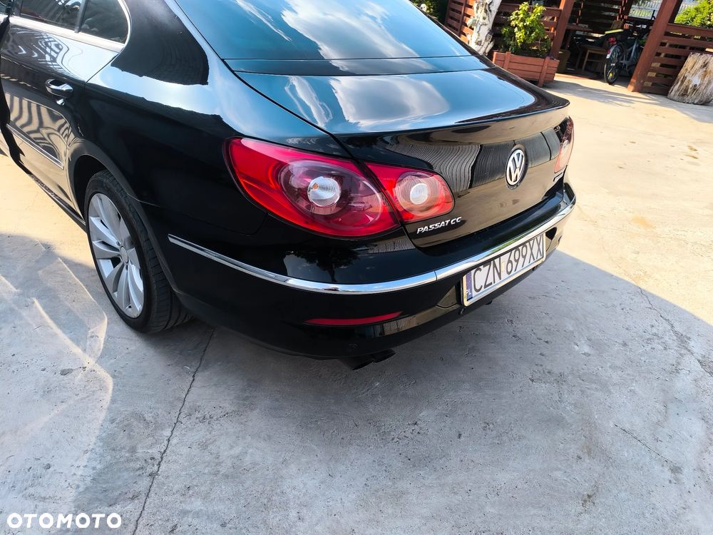 Volkswagen Passat 2.0 TDI Highline DSG - 16