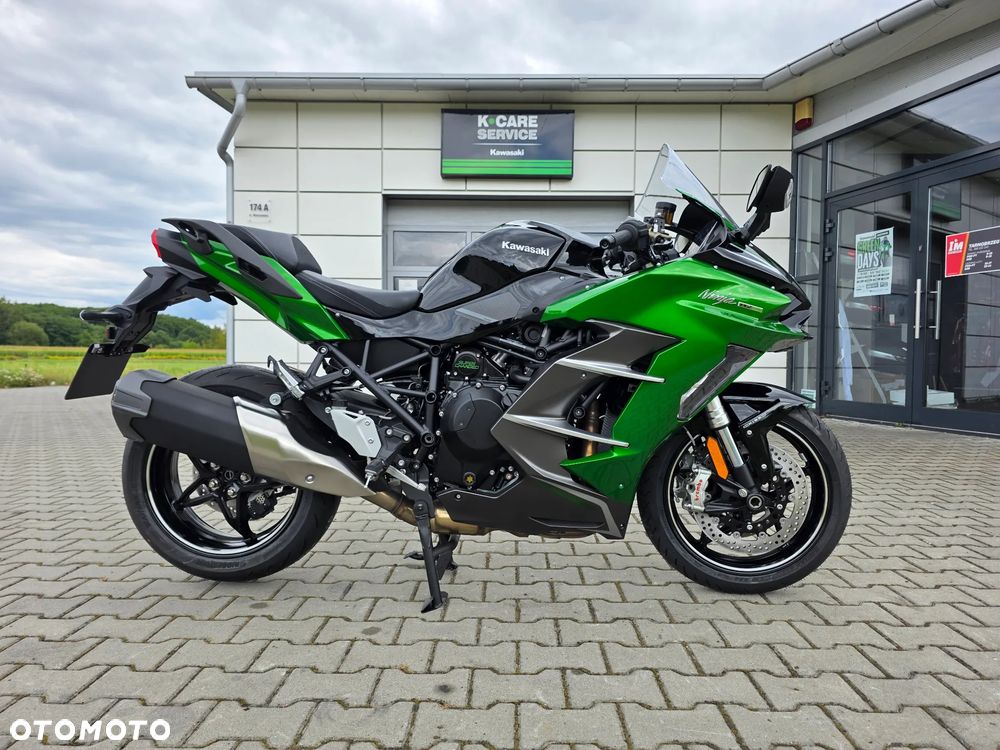 Kawasaki Ninja H2 SX - 16