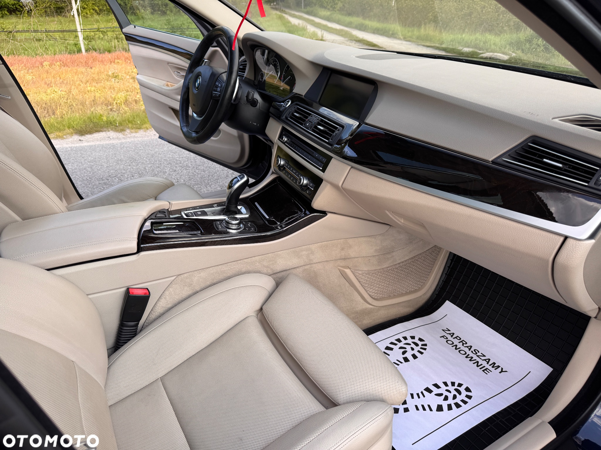 BMW Seria 5 530d xDrive Touring Luxury Line - 23