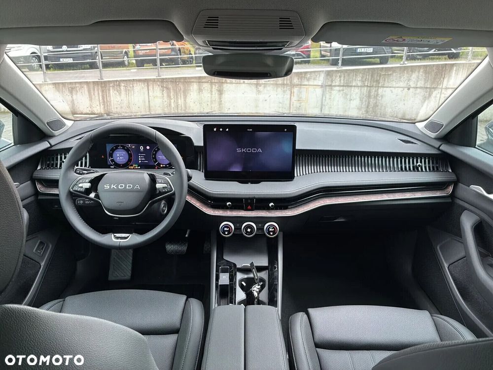 Skoda Superb 2.0 TDI SCR 4x4 L&K DSG - 5