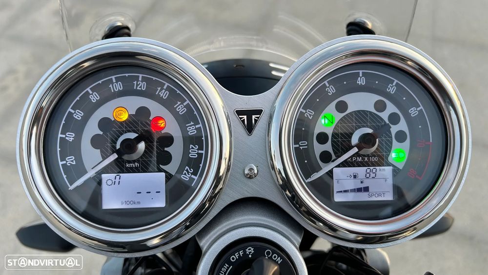 Triumph Speed Twin 1200cc Bonneville (2nd Gen) - 6