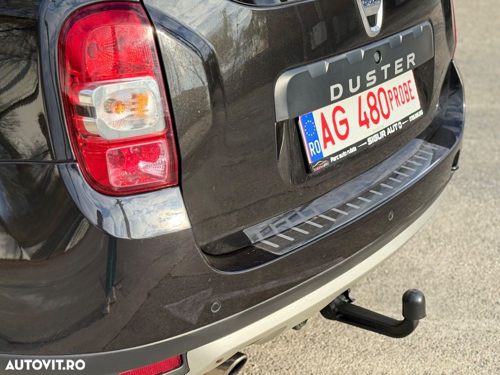 Dacia Duster TCe 125 4x2 Blackshadow - 13