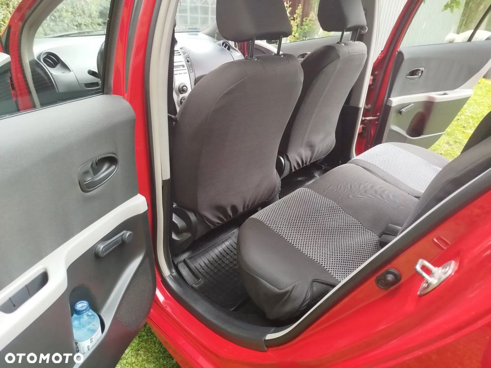Toyota Yaris 1.0 Luna - 10