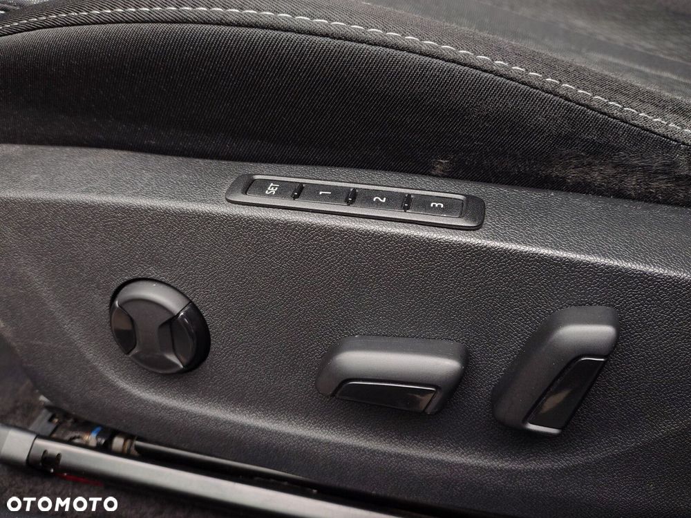 Skoda Octavia 2.0 TDI Style DSG - 14