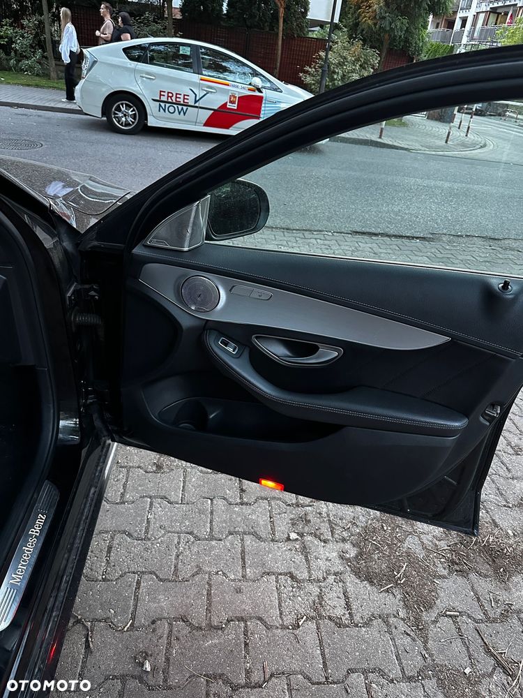 Mercedes-Benz Klasa C 200 4-Matic 9G-TRONIC - 14