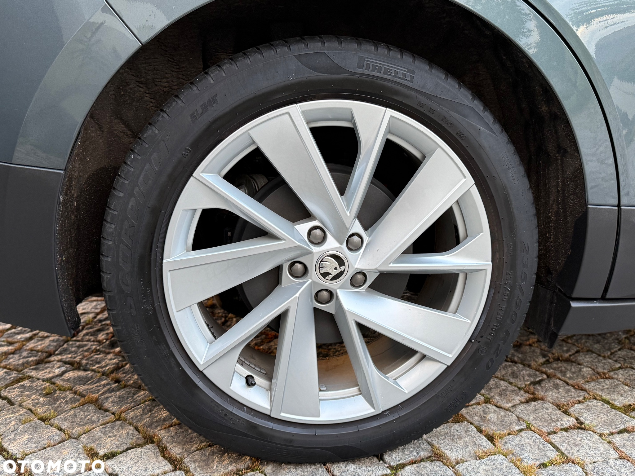 Skoda Enyaq 60 Sportline - 29
