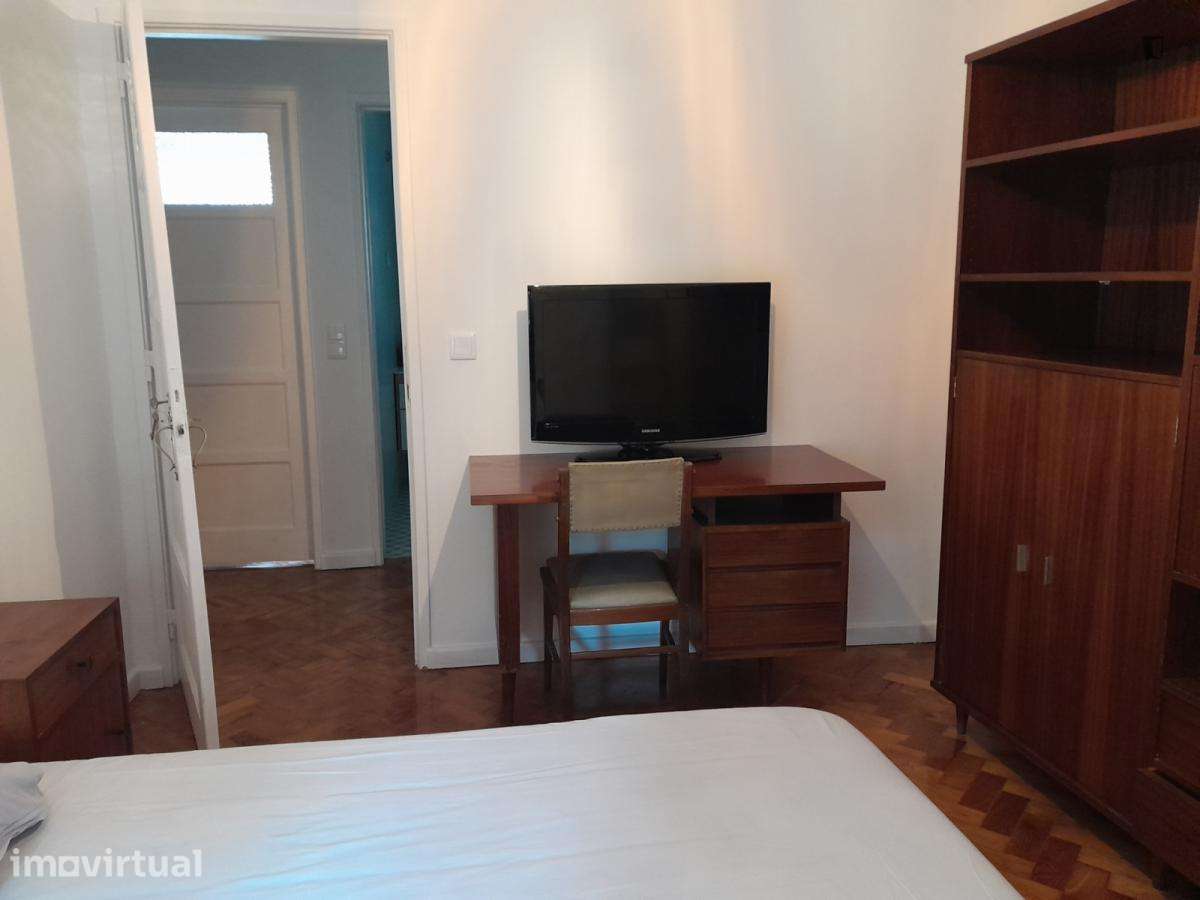 Quarto - localizado em Santa Apolónia Lisbon - Grande imagem: 3/8
