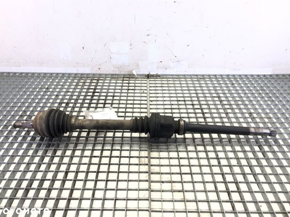 PÓŁOŚ PRAWY PRZÓD  PEUGEOT 607 (9D, 9U) 2000 - 2022 2.2 HDi 98 kW [133 KM] olej napędowy 2000 - - 1