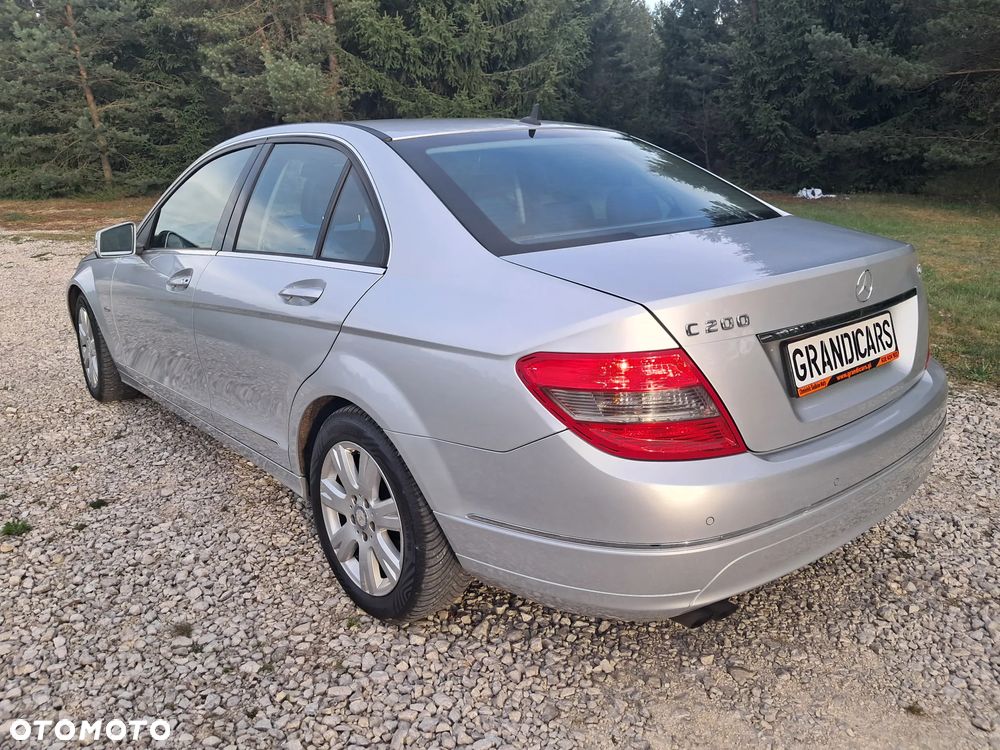 Mercedes-Benz Klasa C 200 CDI DPF Automatik BlueEFFICIENCY Avantgarde - 7