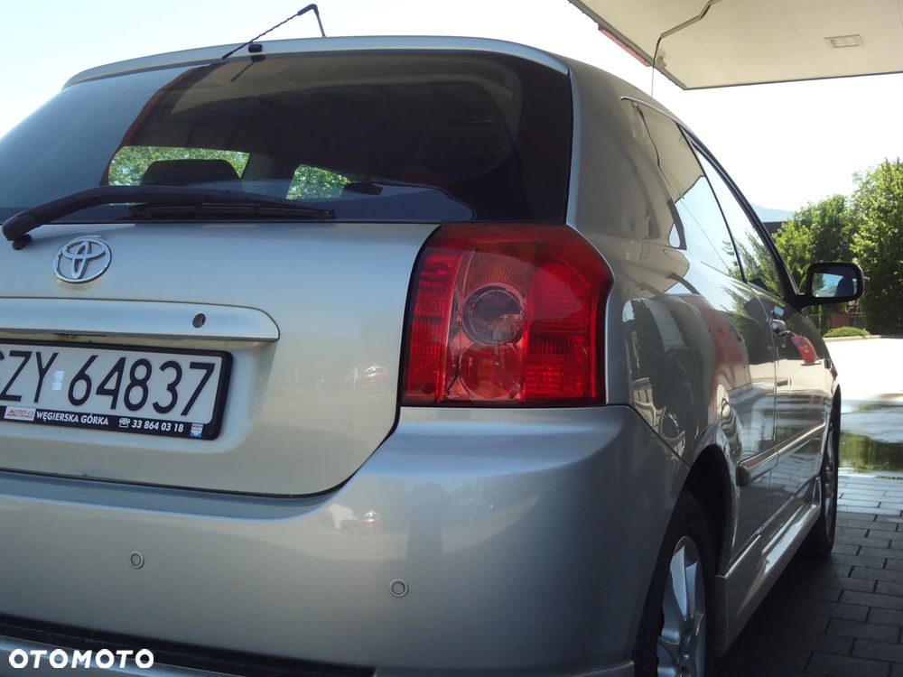 Toyota Corolla 1.4 VVT-i Luna - 6