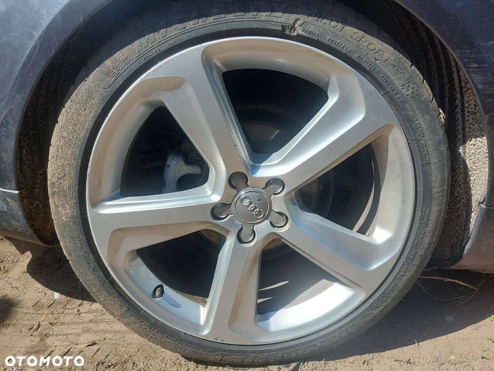 FELGA ALUMINIOWA 8.5J ET33 FI66.6 20"  AUDI A8 D3 - 5