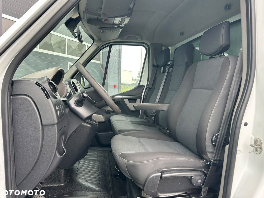 Renault Master 2.3 DCI 170KM Kontener 8 palet + winda 750kg + drzwi boczne **Klima**Sprowadzony**2016R** - 12
