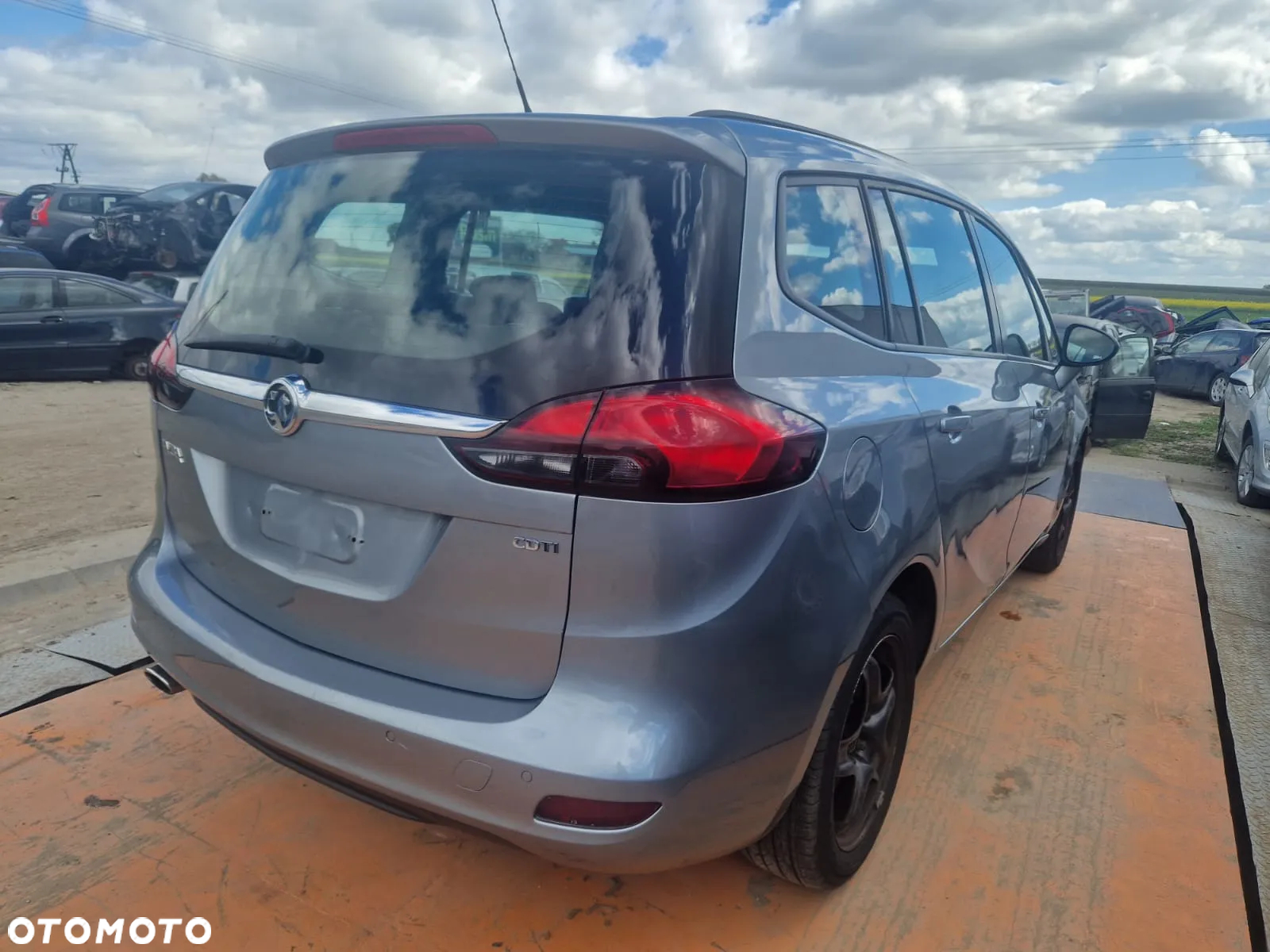 Opel ZAFIRA TOURER C 2013- Silnik 2.0 CDTi A20DTH 165KM/121kW Z179 na części drzwi klapa zderzak - 2
