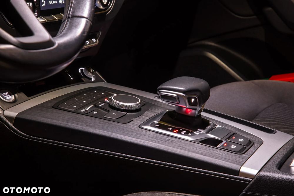Audi Q5 2.0 TDI Quattro Design S tronic - 6
