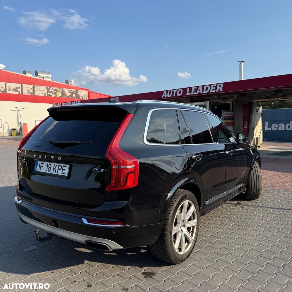 Volvo XC 90 D5 AWD R-Design - 9