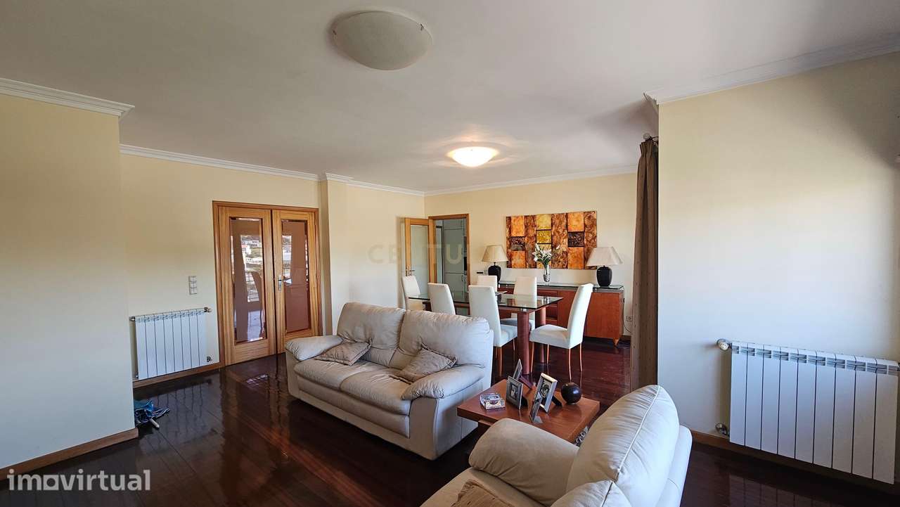 Apartamento T2+1 em Alfena, junto ao Parque Vale do Leça com garagem e - Grande imagem: 2/27