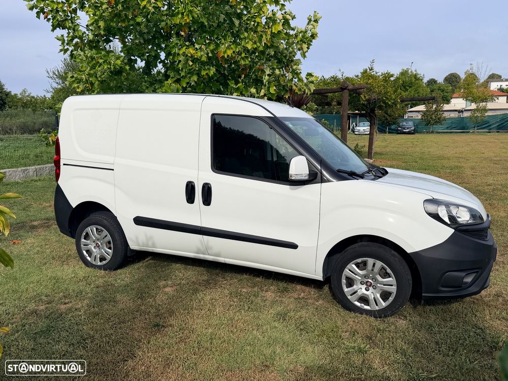 Fiat Doblo c/IVA 3 lugares - 5