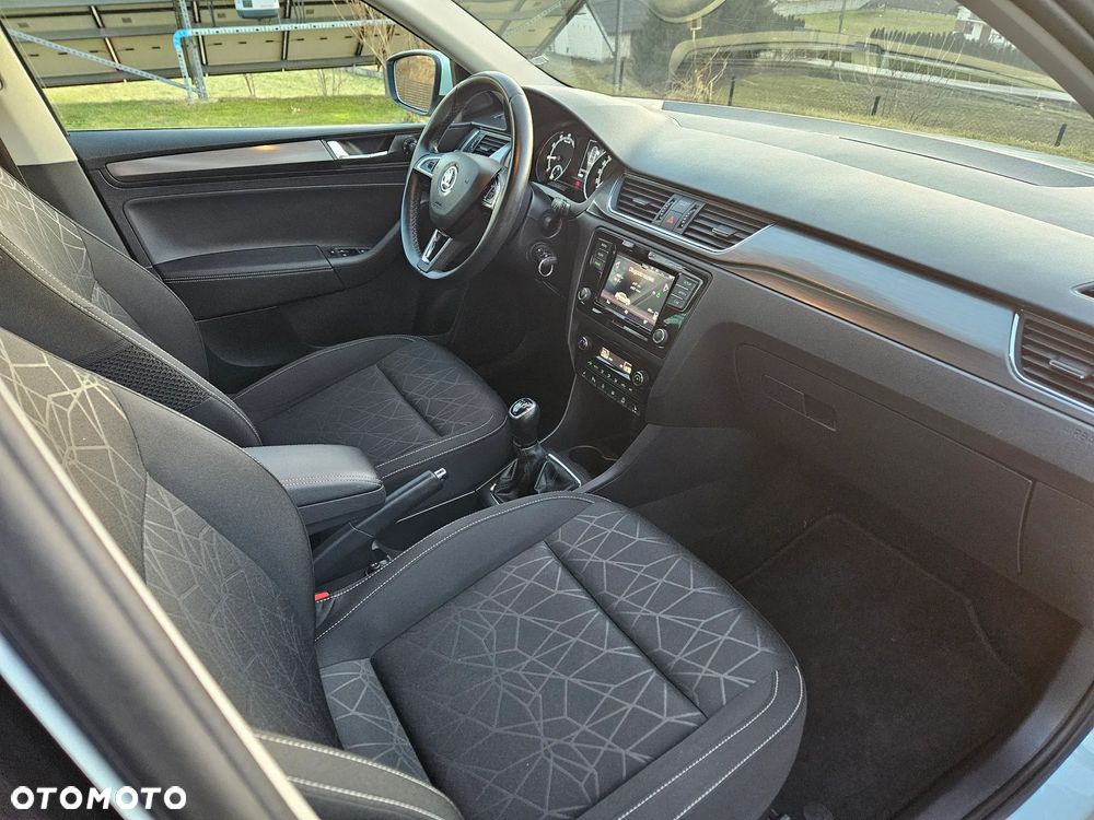 Skoda RAPID 1.0 TSI Clever - 21