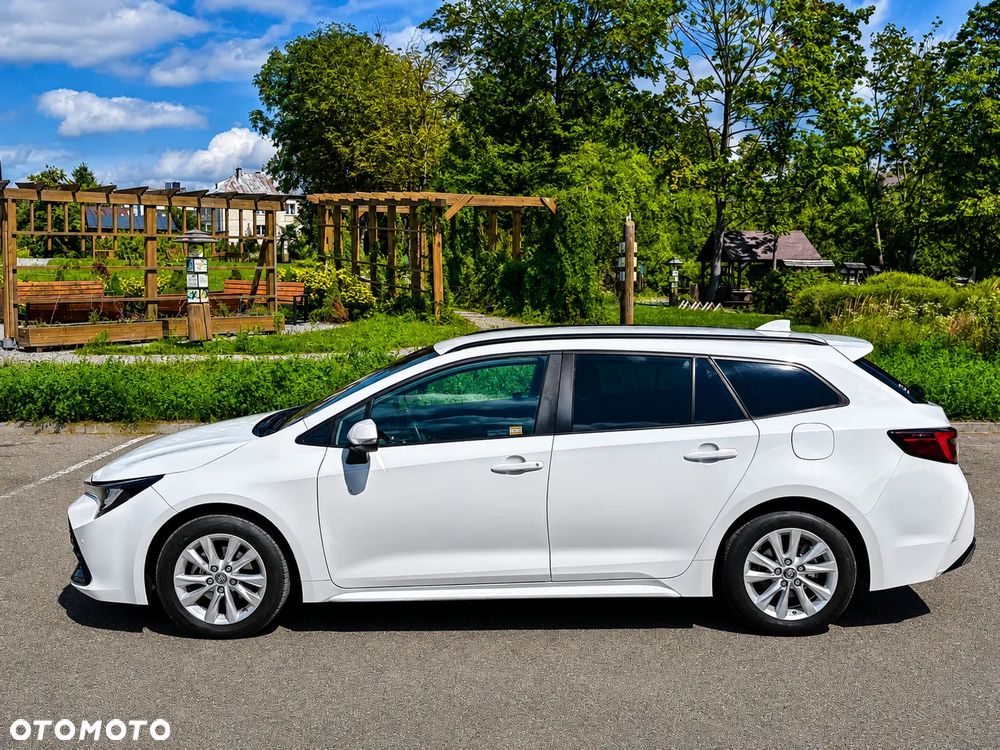 Toyota Corolla 1.8 Hybrid Comfort - 8