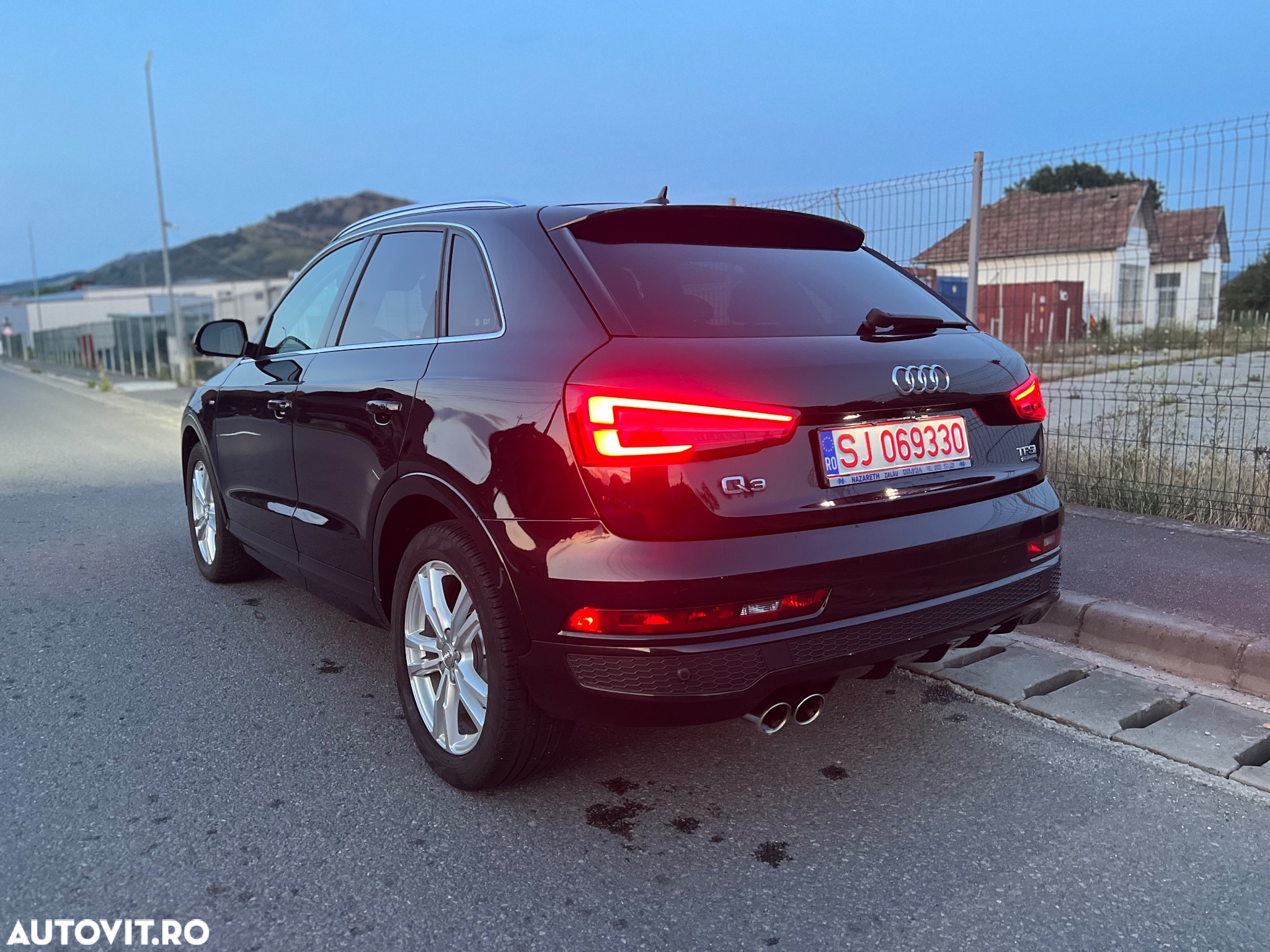 Audi Q3 2.0 TFSI Quattro S tronic - 6