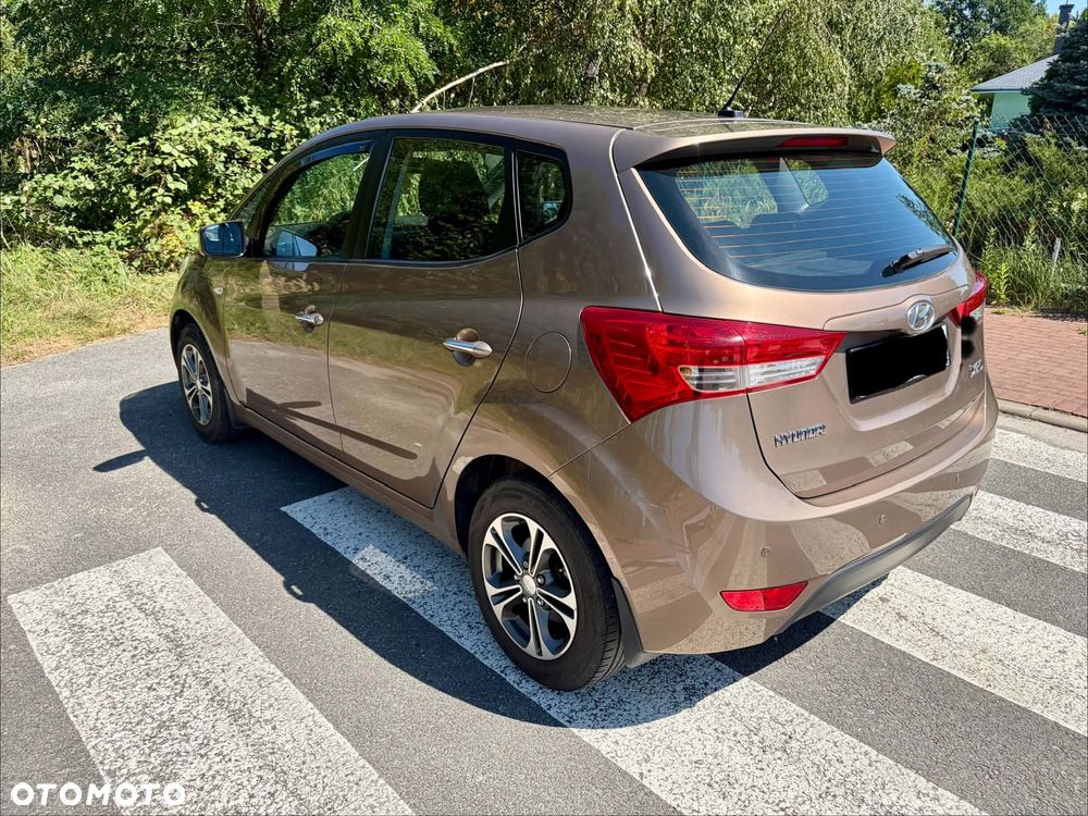 Hyundai ix20 - 10