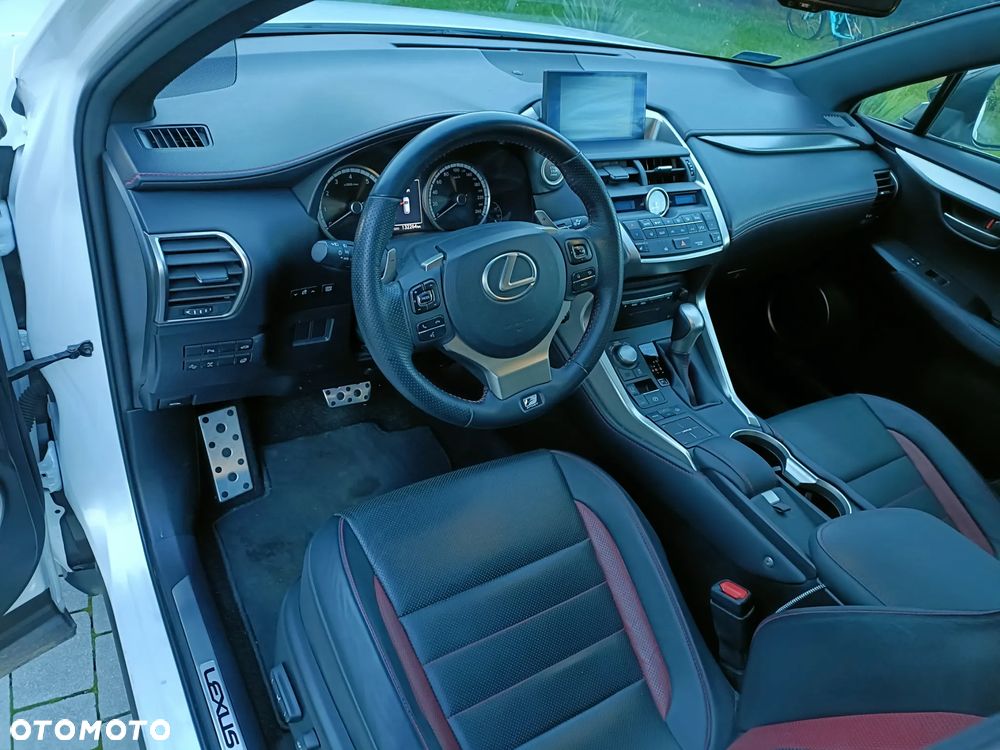 Lexus NX 200t F Sport AWD - 11
