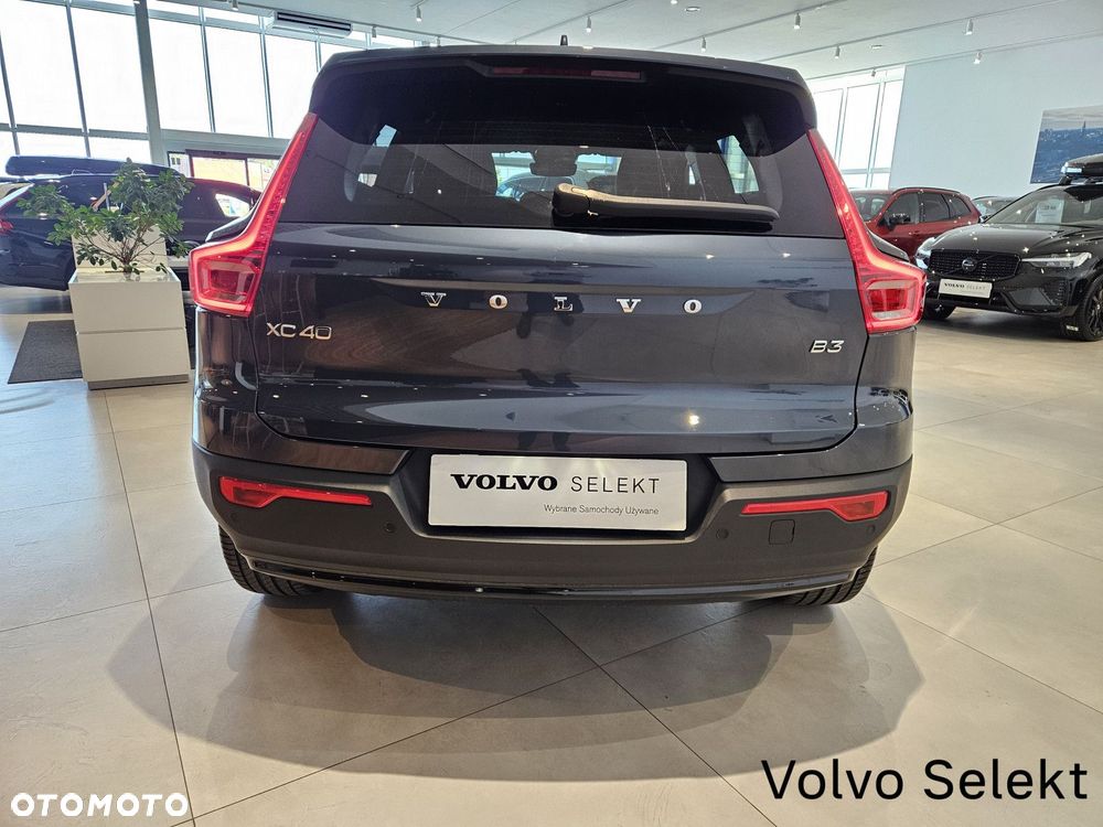 Volvo XC 40 - 8