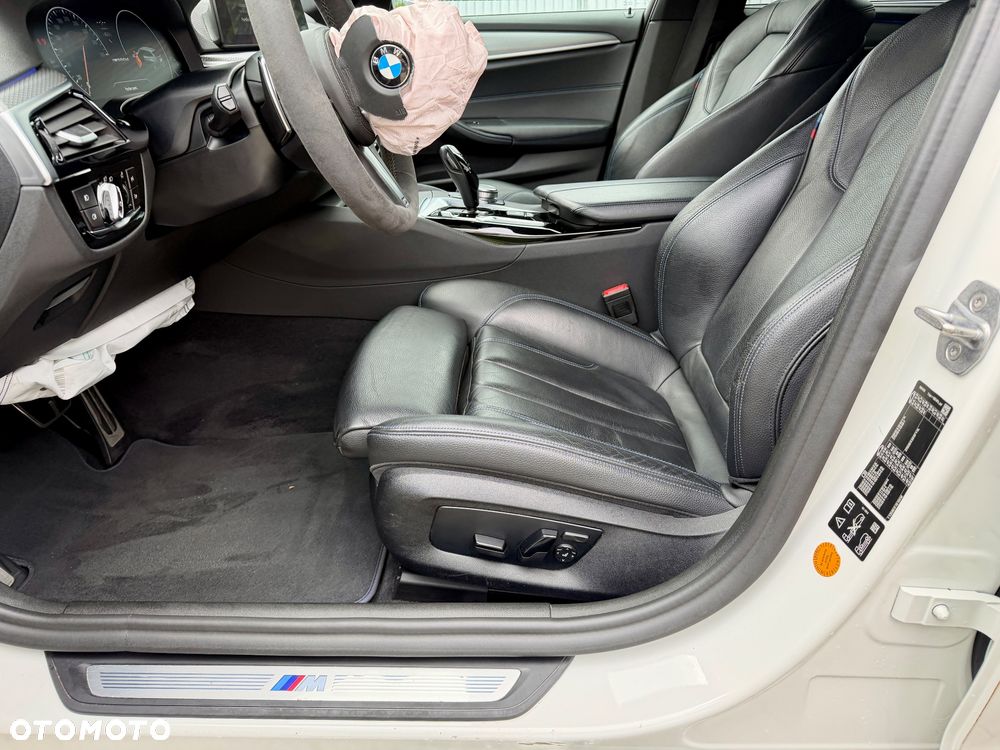 BMW Seria 5 540d xDrive M Sport sport - 17