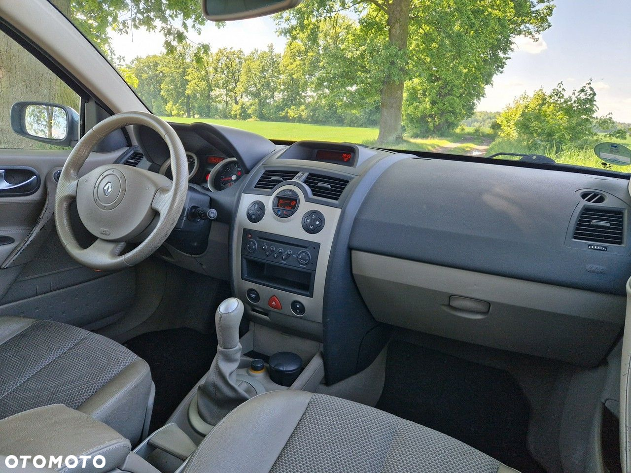 Renault Megane 1.6 Luxe Privilege - 32