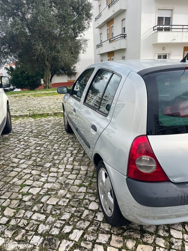 Renault Clio 1.2 16V Extreme - 4