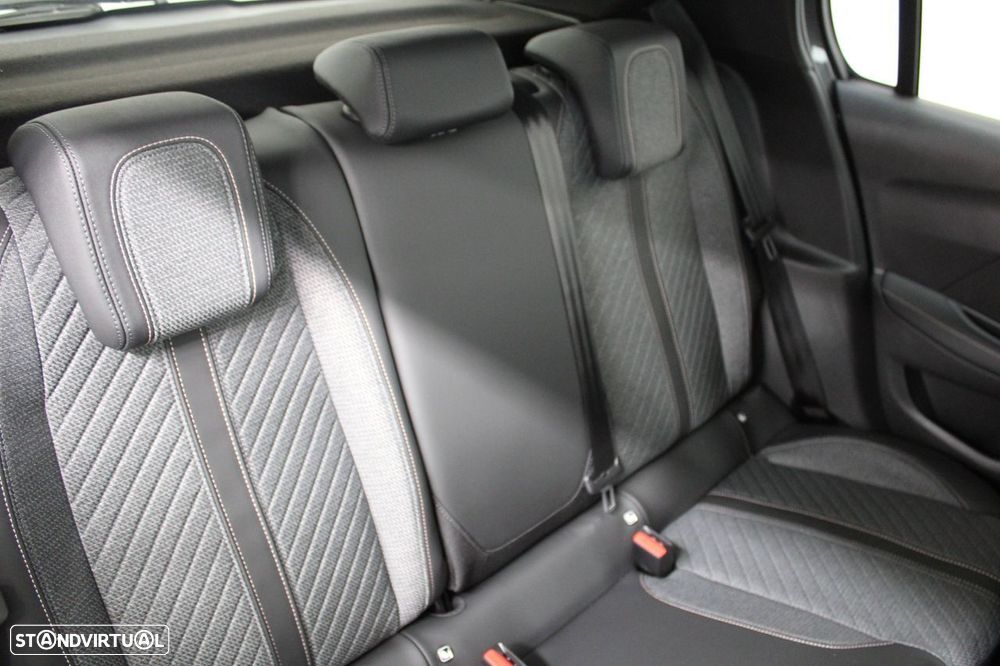 Peugeot 208 1.2 Hybrid Allure e-DCS6 - 16