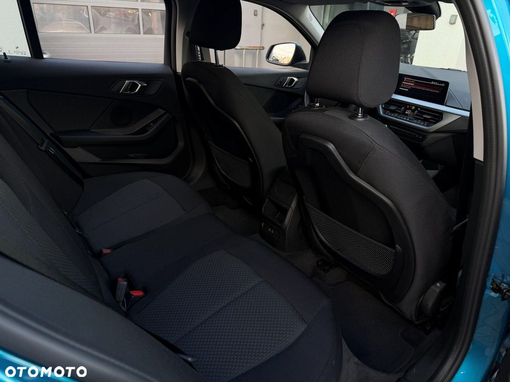 BMW Seria 1 118i - 21