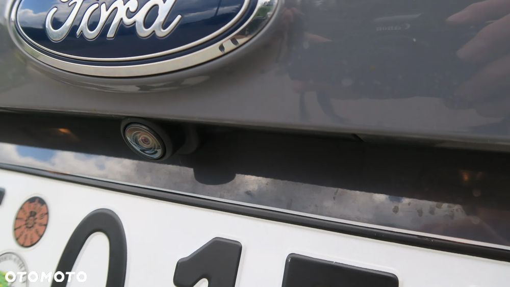 Ford Kuga - 9